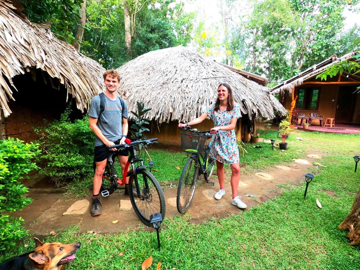 Hasthi Safari Cottage Udawalawe Eksteriør bilde