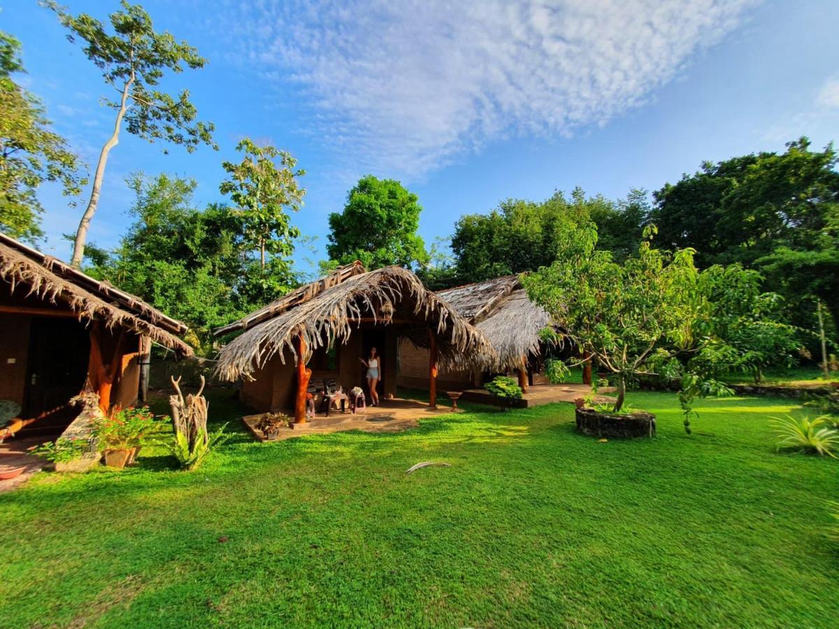 Hasthi Safari Cottage Udawalawe Eksteriør bilde