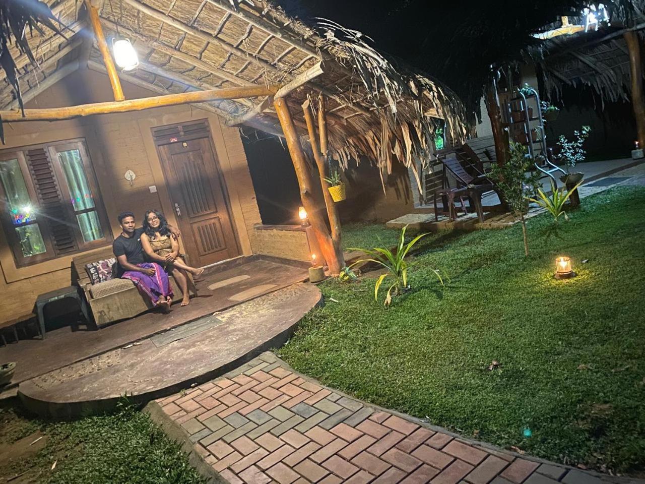 Hasthi Safari Cottage Udawalawe Eksteriør bilde